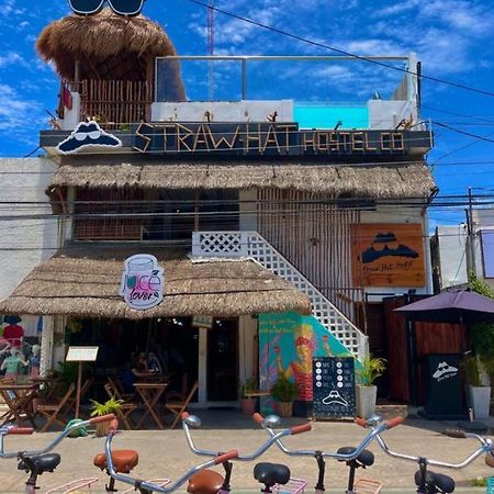 Straw Hat Hostel & Rooftop Bar Tulum Exteriör bild