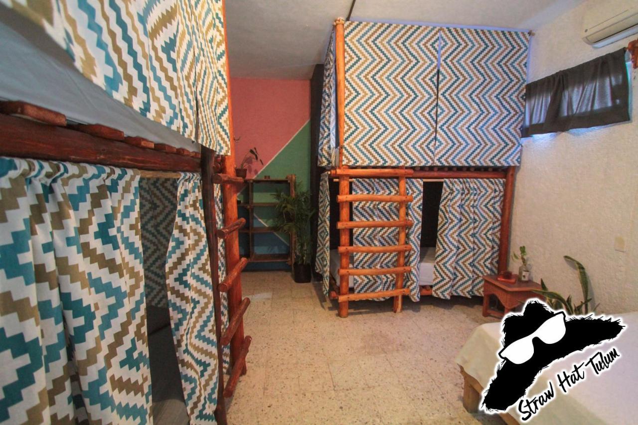 Straw Hat Hostel & Rooftop Bar Tulum Exteriör bild