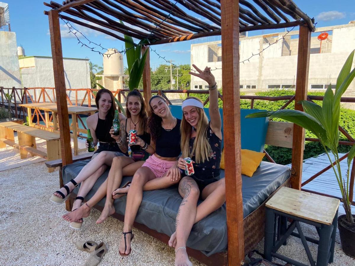 Straw Hat Hostel & Rooftop Bar Tulum Exteriör bild